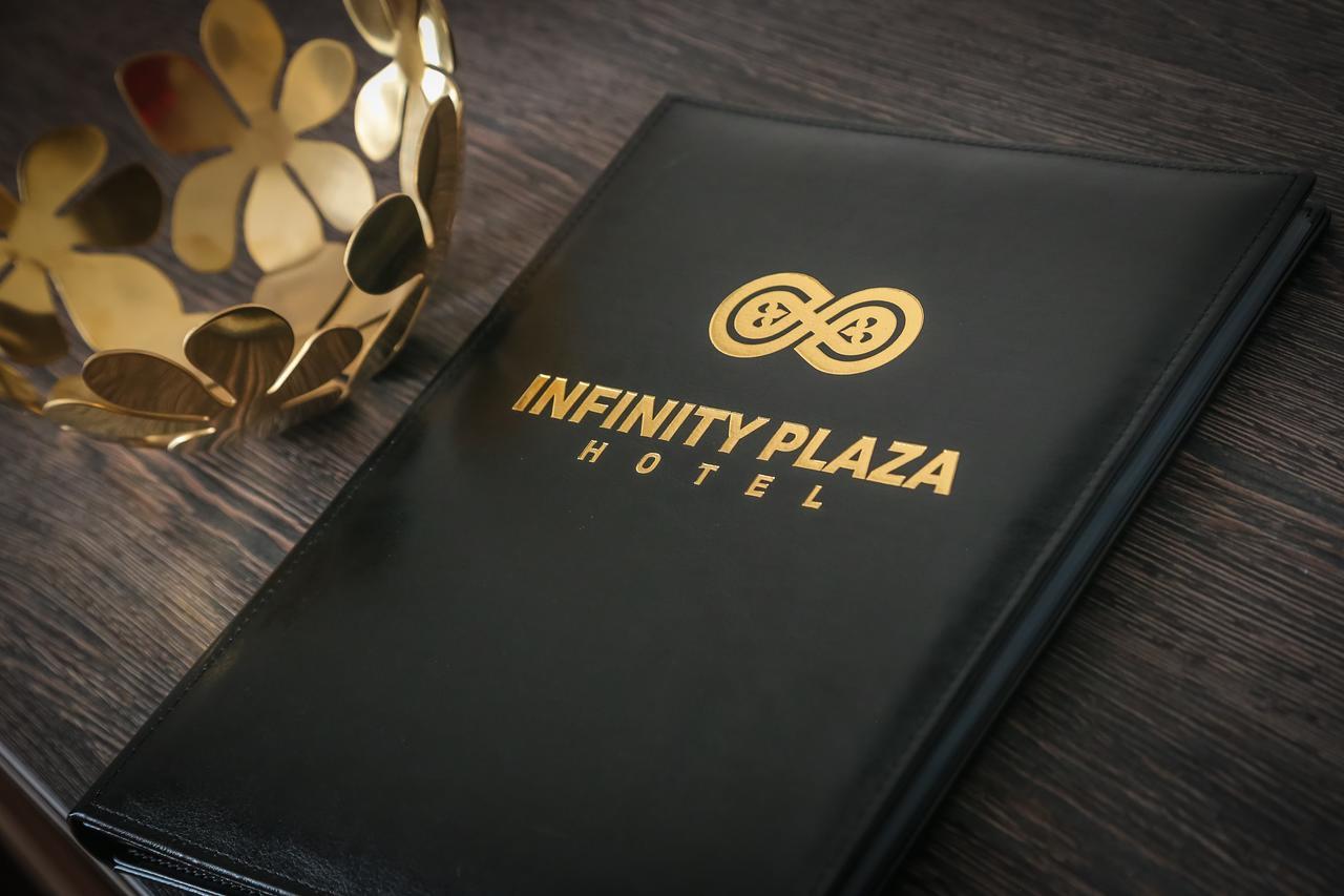 Infinity Plaza Hotel 阿特劳 外观 照片